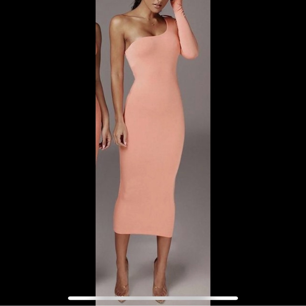 JLUXLABEL One Shoulder Midi Dress - Medium - Peach